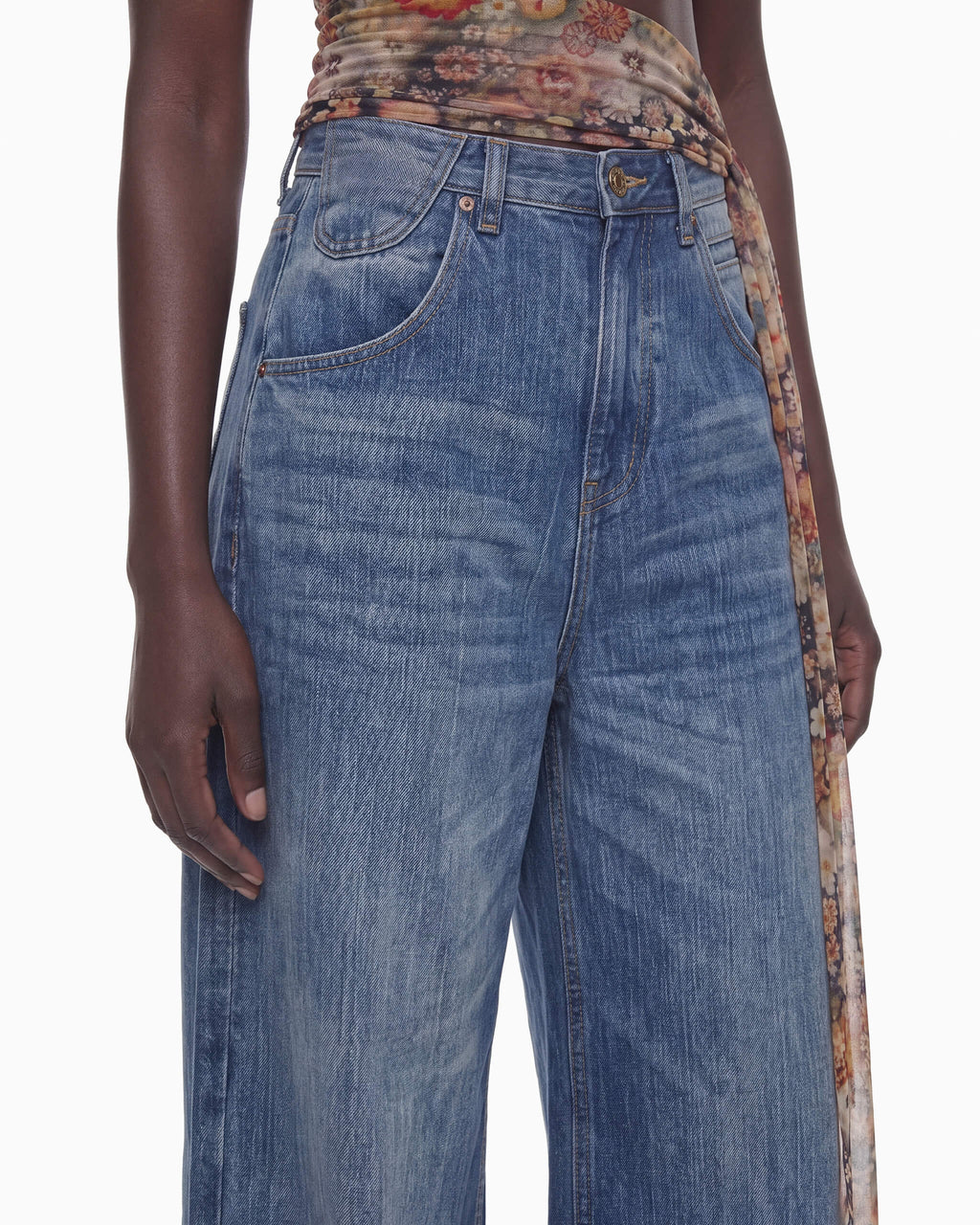 Back Stripe Jeans